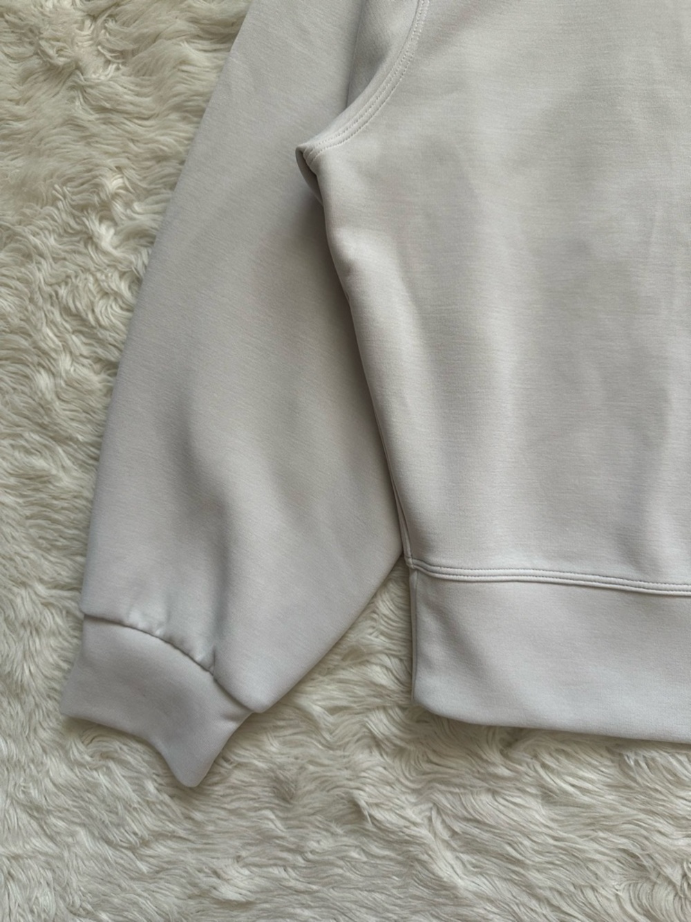 Lululemon Sweatshirt Softstreme Perfectly Oversized Cropped Crew Pullover Sz 8 - Picture 6 of 12